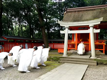 春宮神社仮殿八坂神社