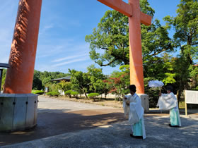 落款「高越（佐藤高越）」