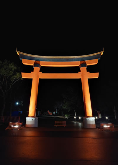 太鼓橋前大鳥居参道 ライトアップ